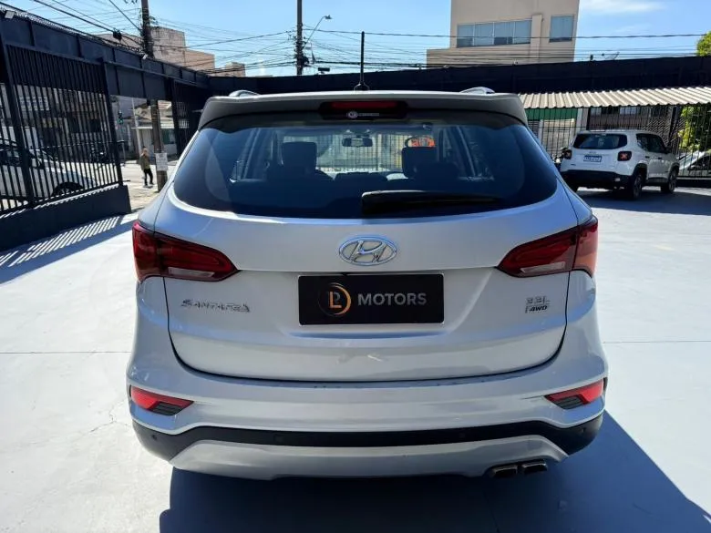 Hyundai - SANTA FE V6
