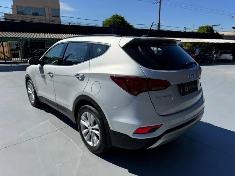 Hyundai - SANTA FE V6